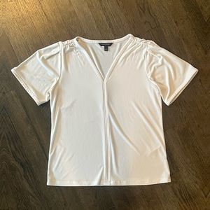 Banana Republic white blouse. Size S